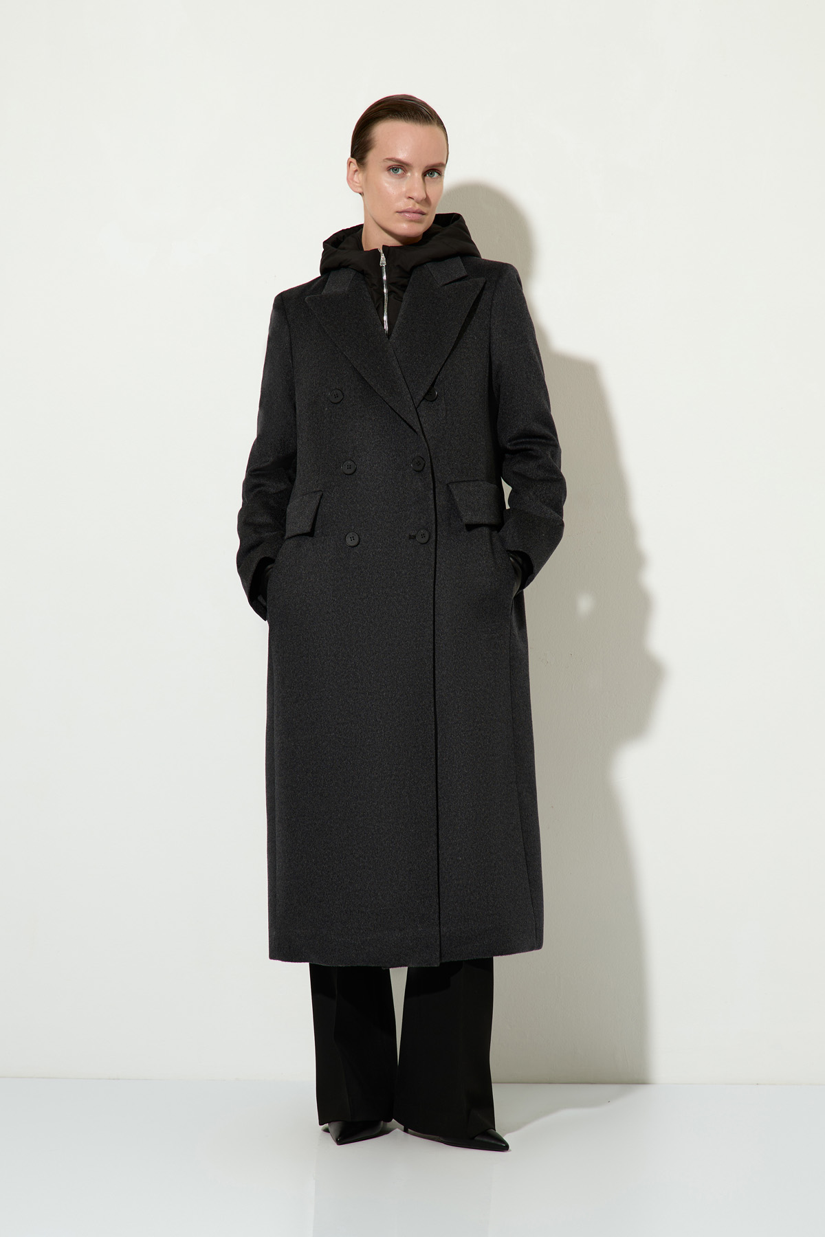 Пальто из шерсти и кашемира со съемной деталью VASSA&Co, пол женский, цвет серый