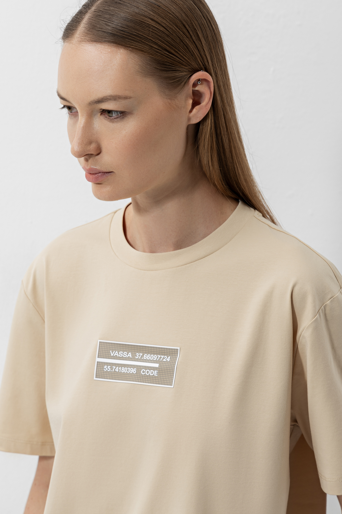 Футболка с логотипом , пол женский, цвет коричневый, фото №2