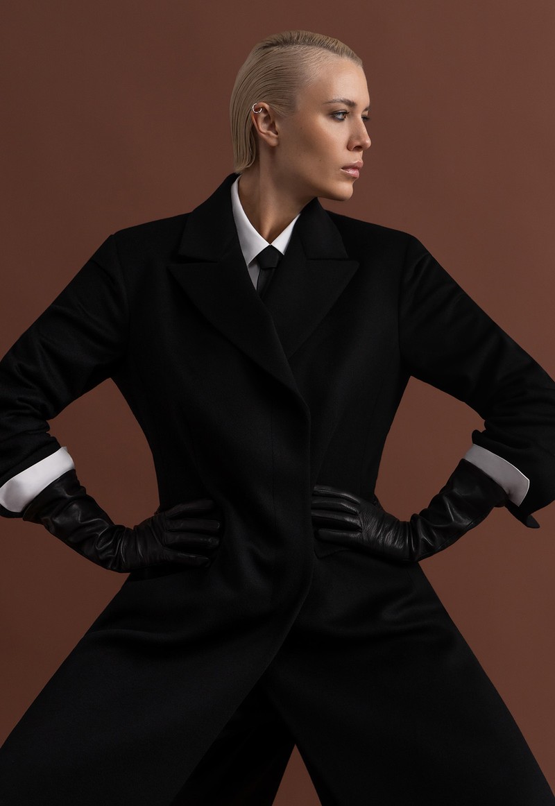 Приталенное пальто из шерсти и кашемира VASSA&Co, пол женский, цвет черный, фото №7