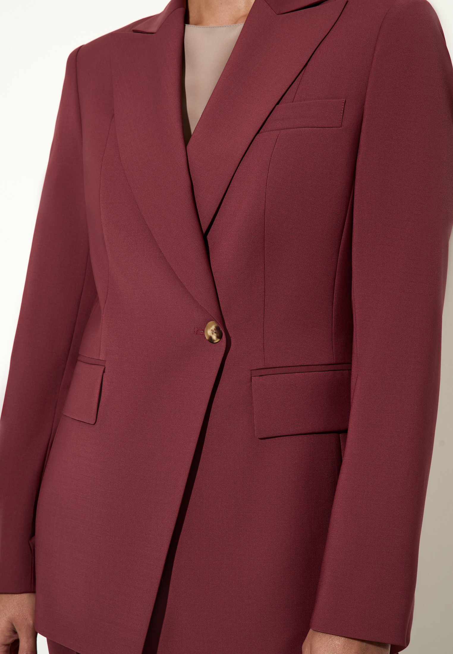 Жакет из полушерстяной ткани VASSA&Co, пол female, цвет burgundy