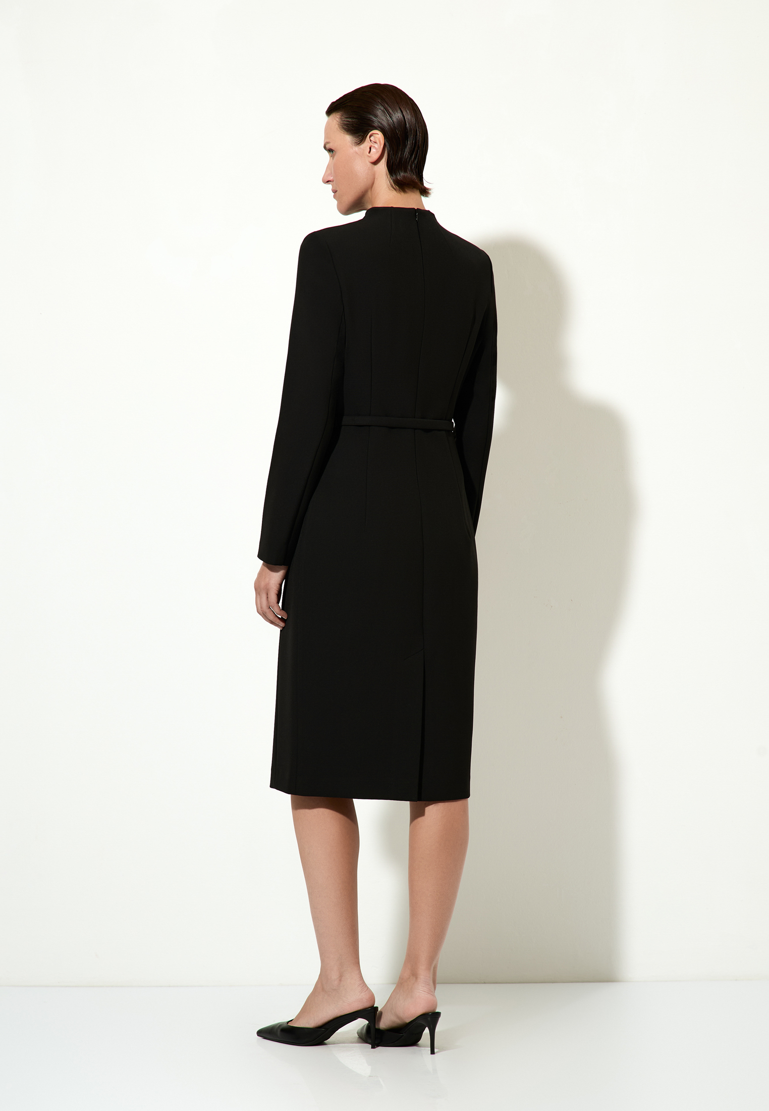 Платье VASSA&Co, пол женский, цвет черный