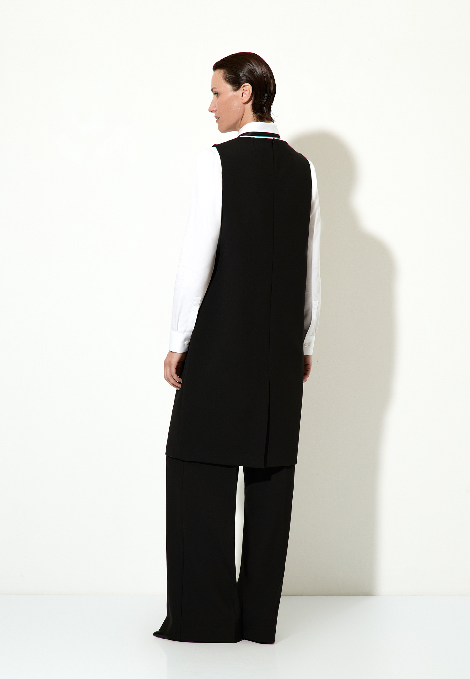 Платье-сарафан VASSA&Co, пол женский, цвет черный