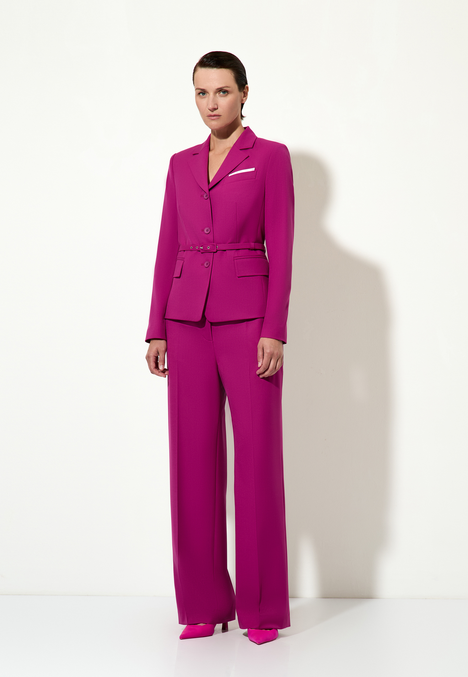 Жакет женский укороченный VASSA&Co, пол female, цвет violet