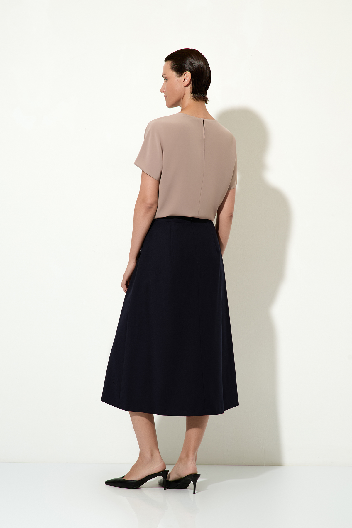 Юбка темно-синяя VASSA&Co, пол женский, цвет синий