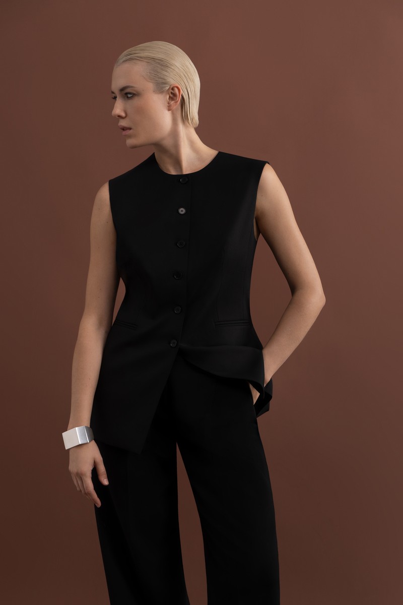 Жилет female ЖИЛЕТ VASSA&Co Black 2