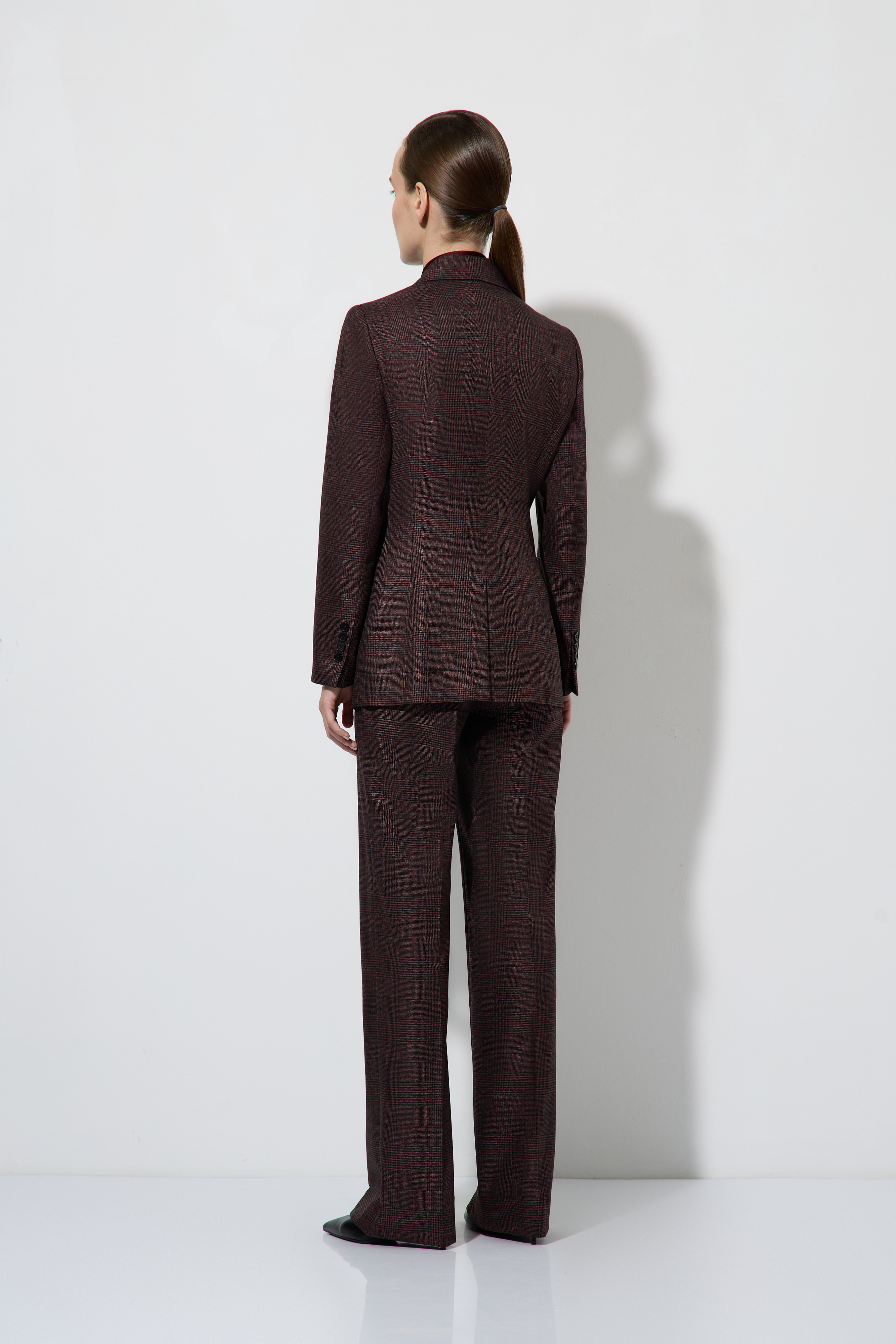 Жакет приталенный в клетку VASSA&Co, пол женский, цвет бордовый