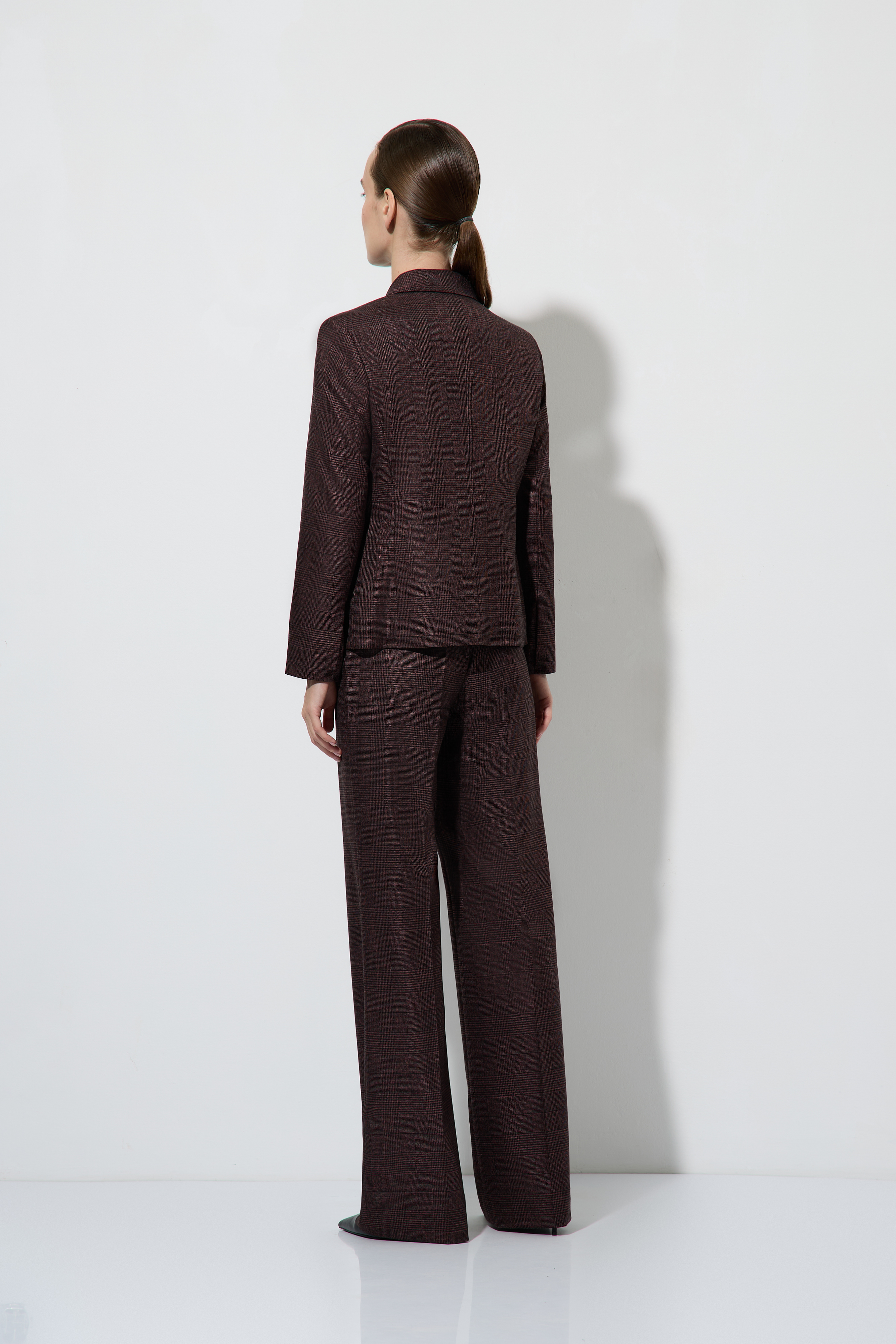 Жакет укороченный VASSA&Co, пол женский, цвет бордовый