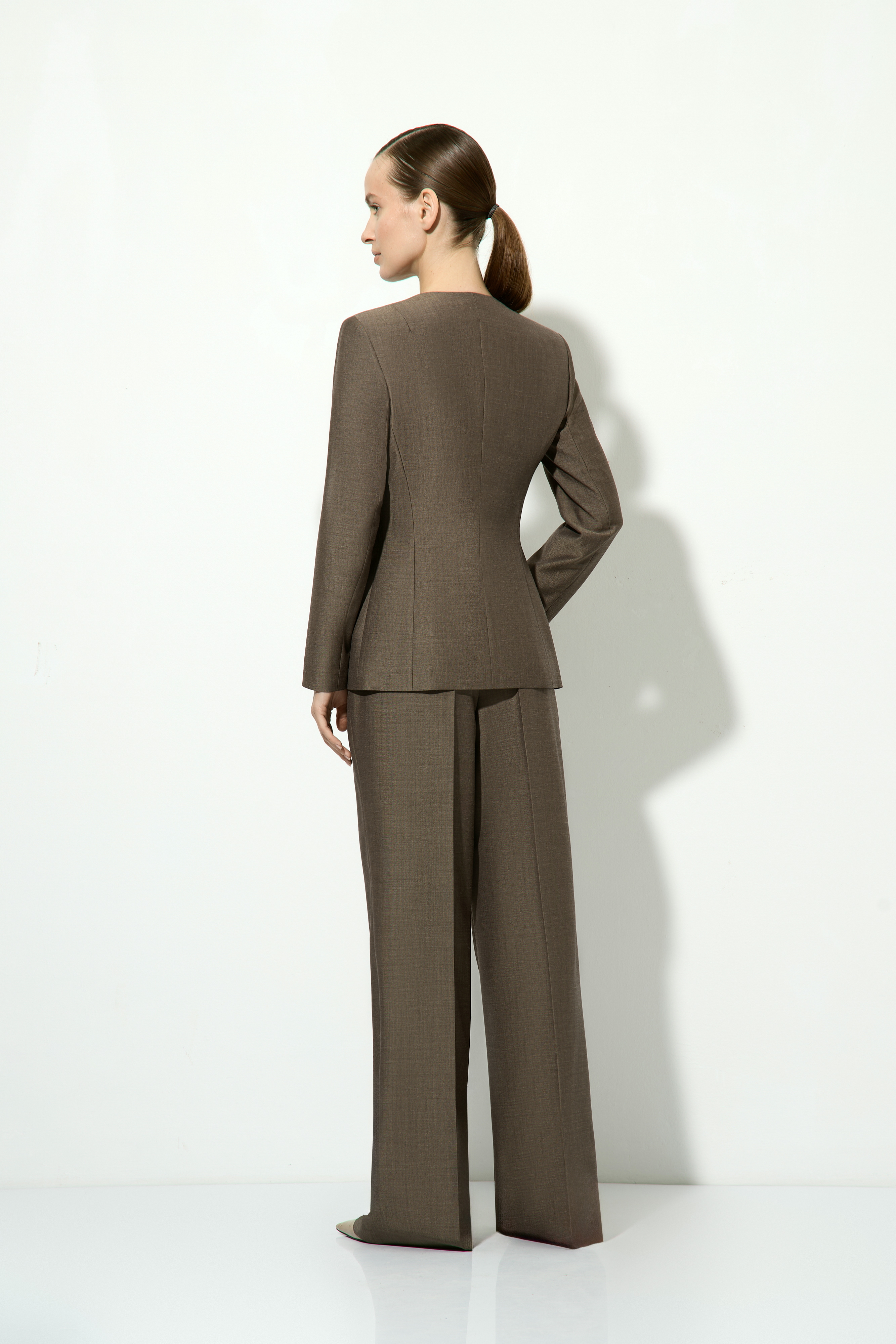 Жакет с асимметричным бортом VASSA&Co, пол female, цвет brown