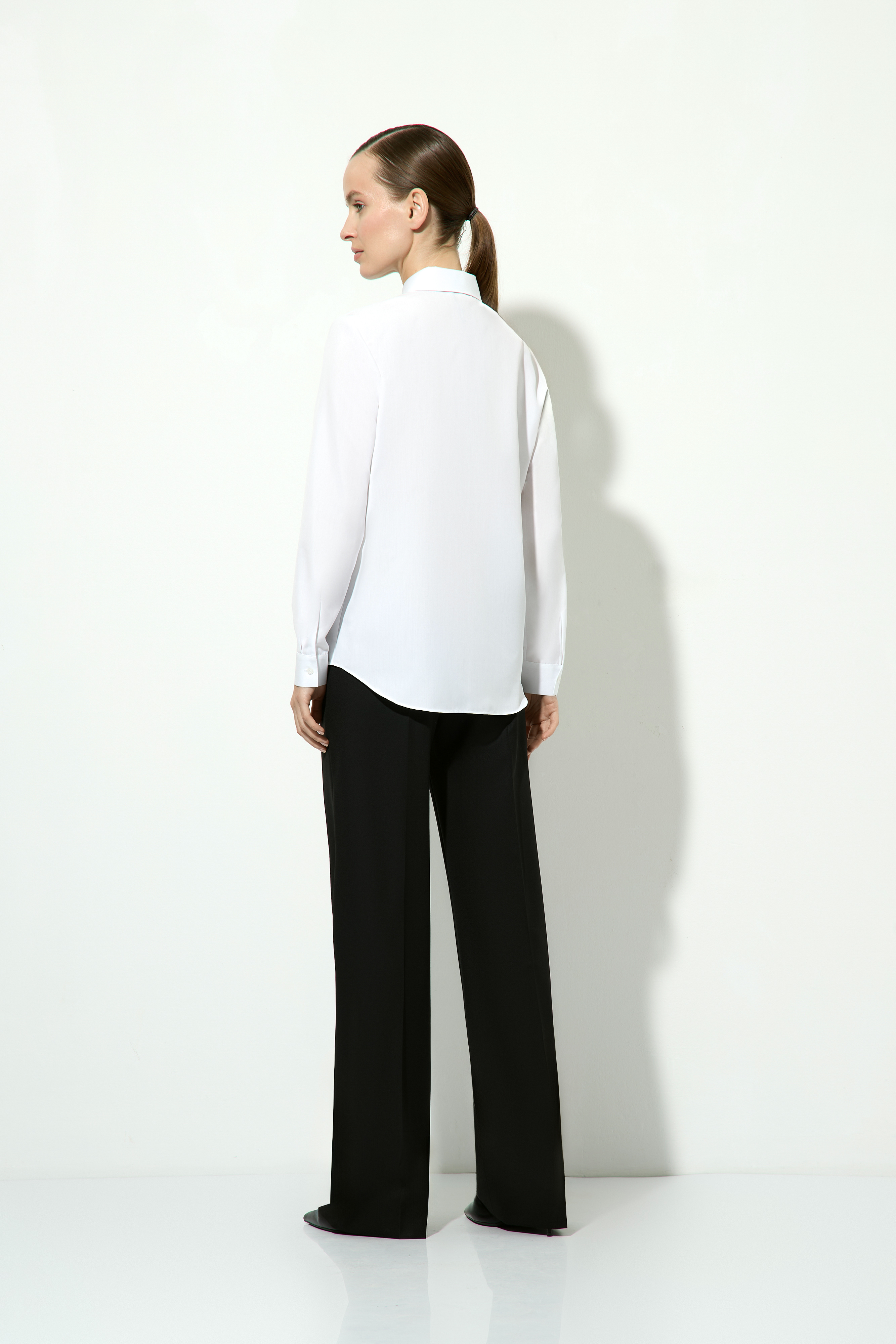 Блузка с длинным рукавом VASSA&Co, пол female, цвет white