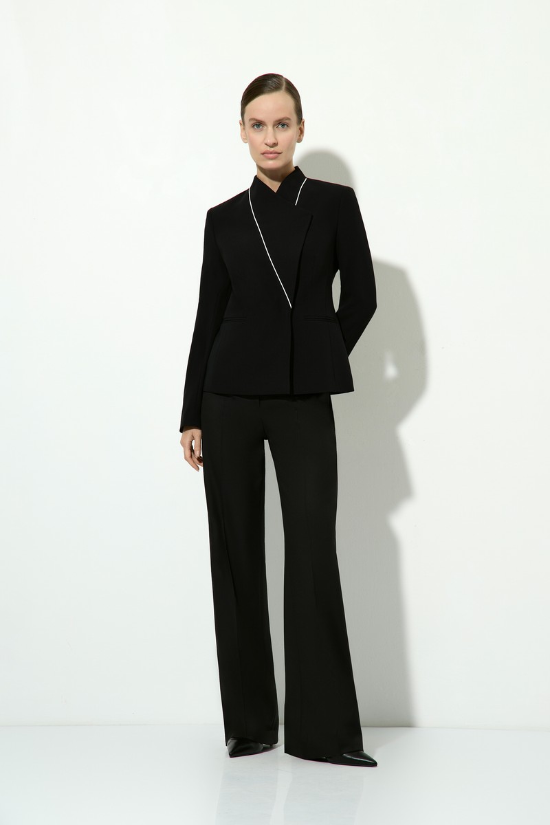 Жакет с контрастным кантом VASSA&Co, пол женский, цвет черный, фото №3