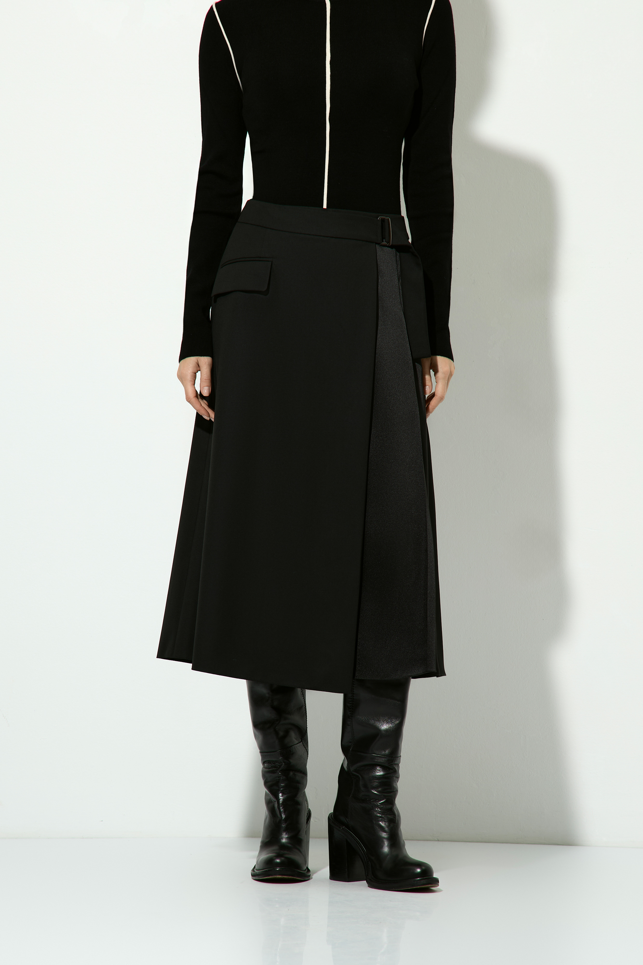 Юбка с атласной деталью VASSA&Co, пол женский, цвет черный