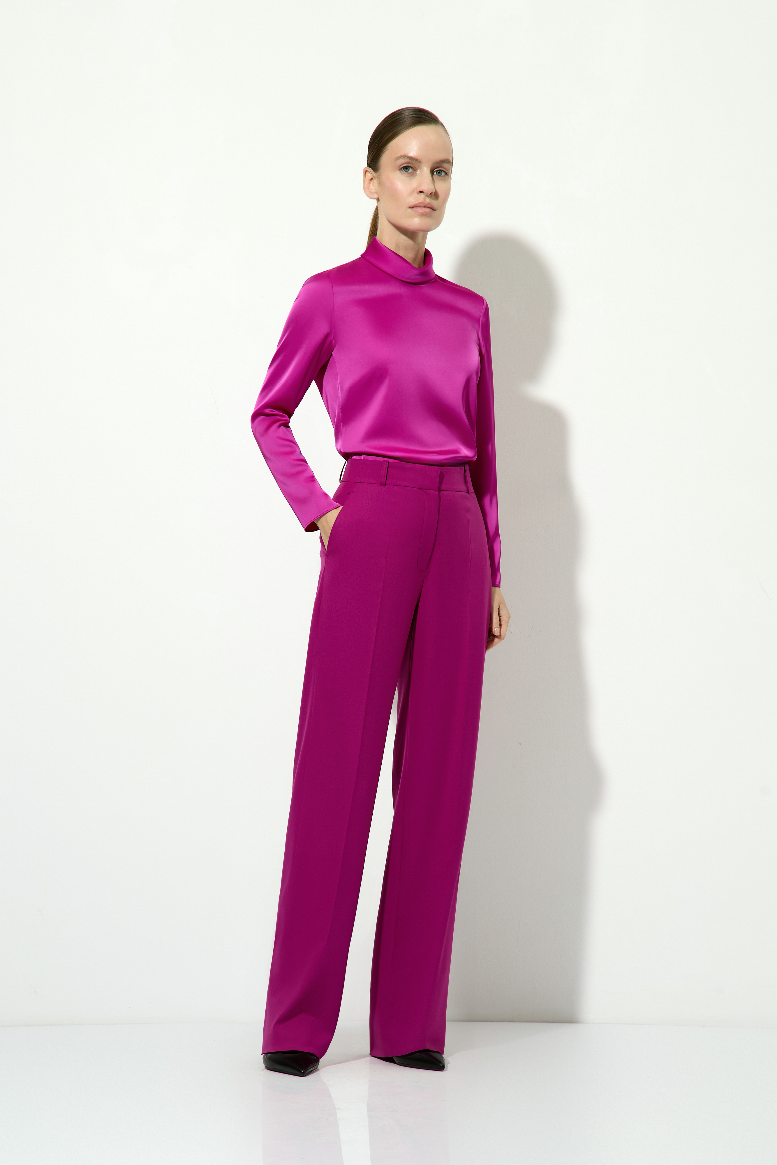 Блузка в оттенке темная фуксия VASSA&Co, пол женский, цвет фиолетовый