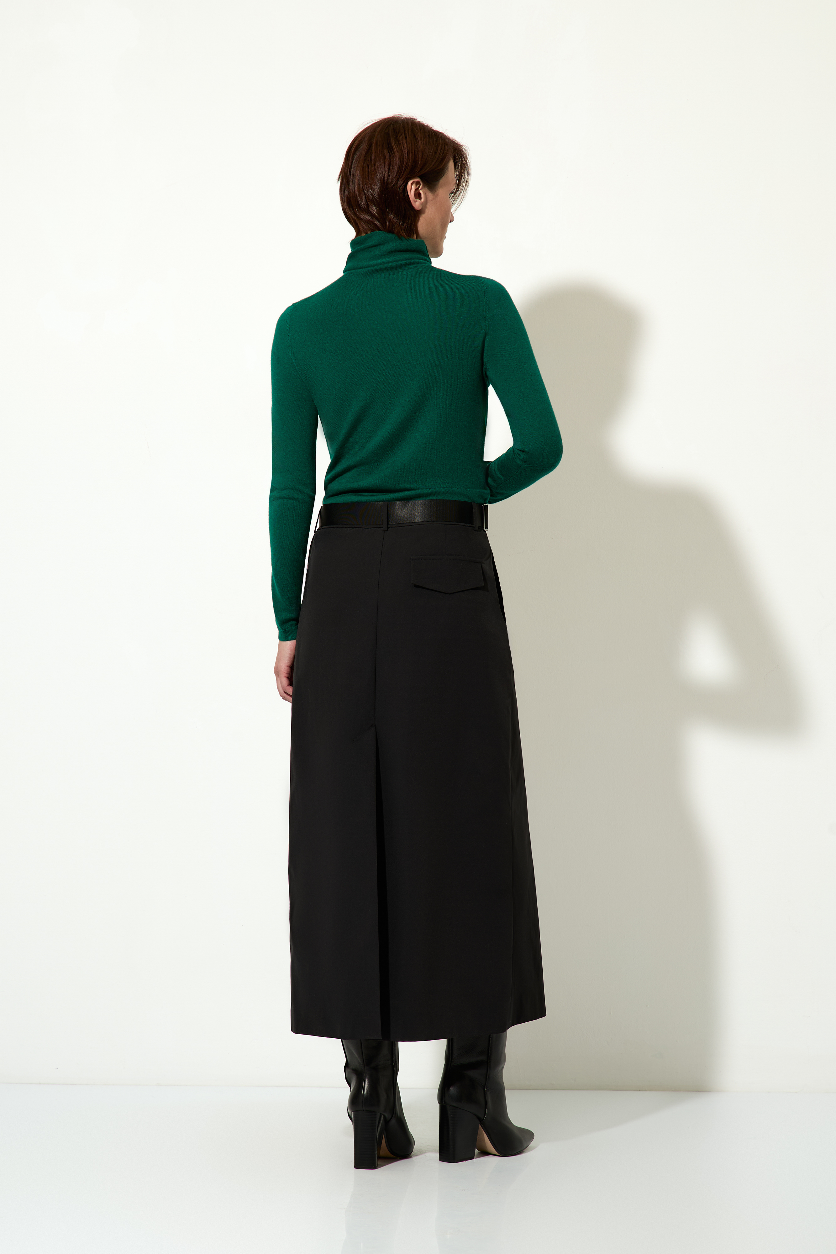 Юбка VASSA CODE, пол женский, цвет черный