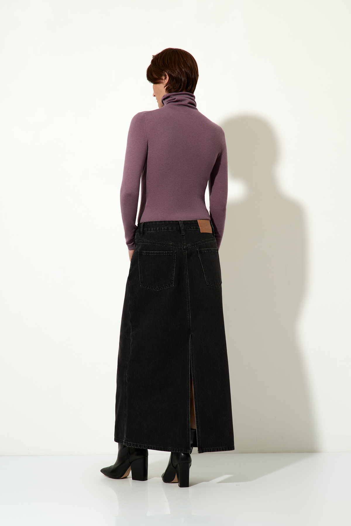 Джинсовая юбка VASSA CODE, пол женский, цвет серый