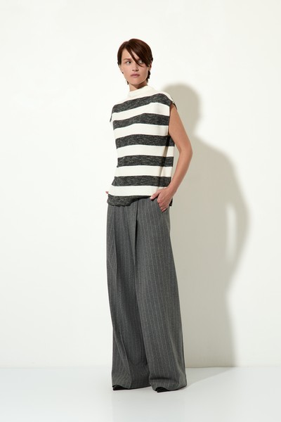 Жилет из тонкого трикотажа VASSA CODE, пол женский, цвет серый, фото №2