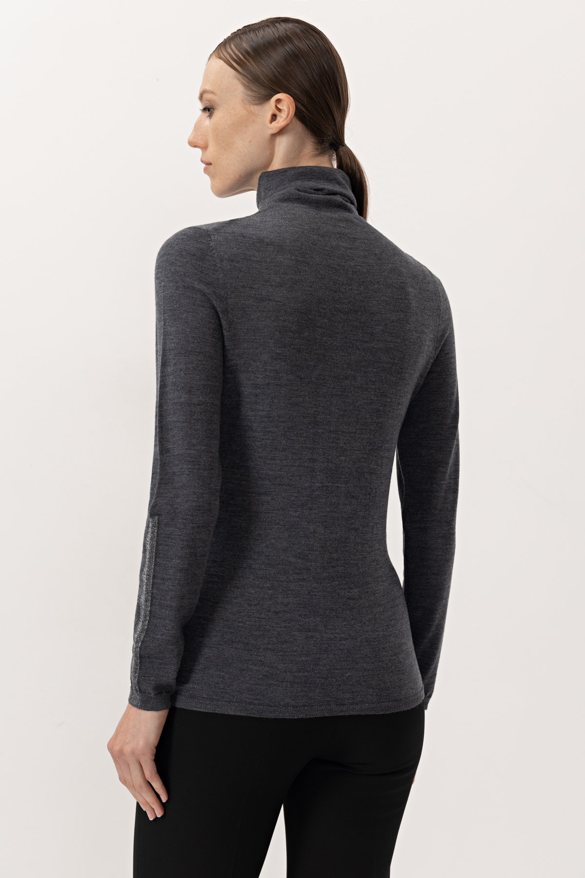Водолазка из шерсти VASSA&Co, пол женский, цвет серый