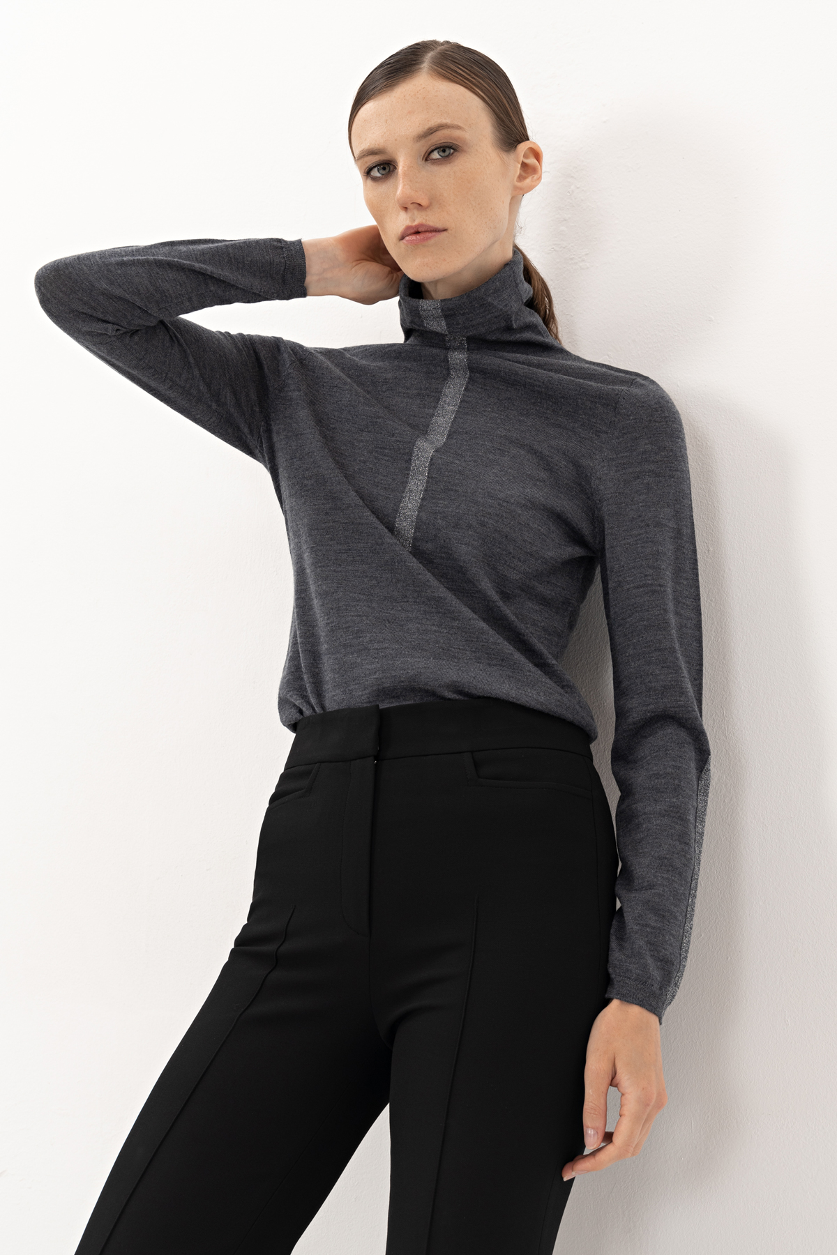 Водолазка из шерсти VASSA&Co, пол женский, цвет серый