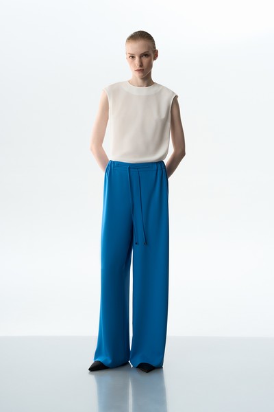 Брюки широкие VASSA&Co, пол female, цвет синий, фото №2