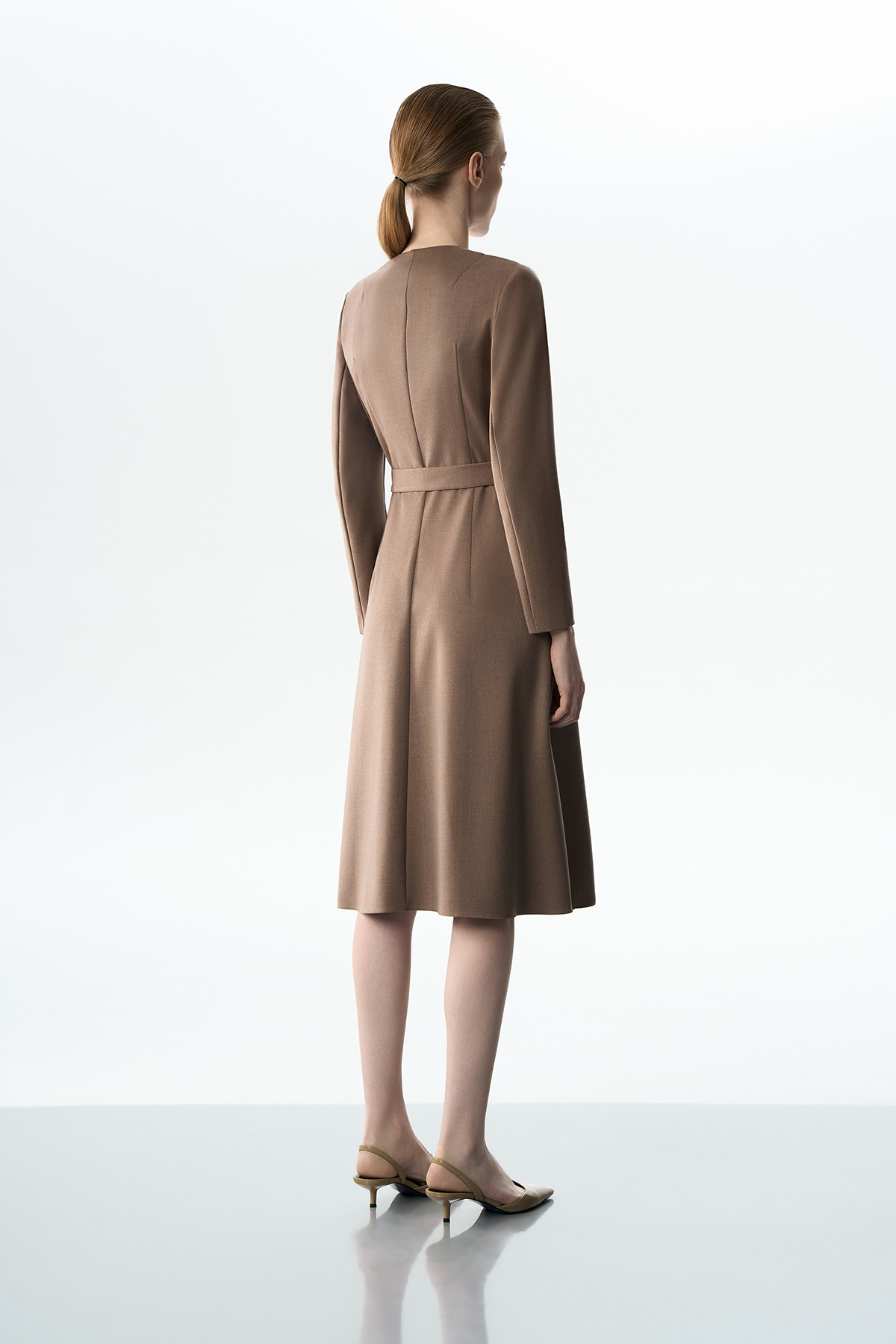 Платье коричневое VASSA&Co, пол женский, цвет коричневый, фото №3