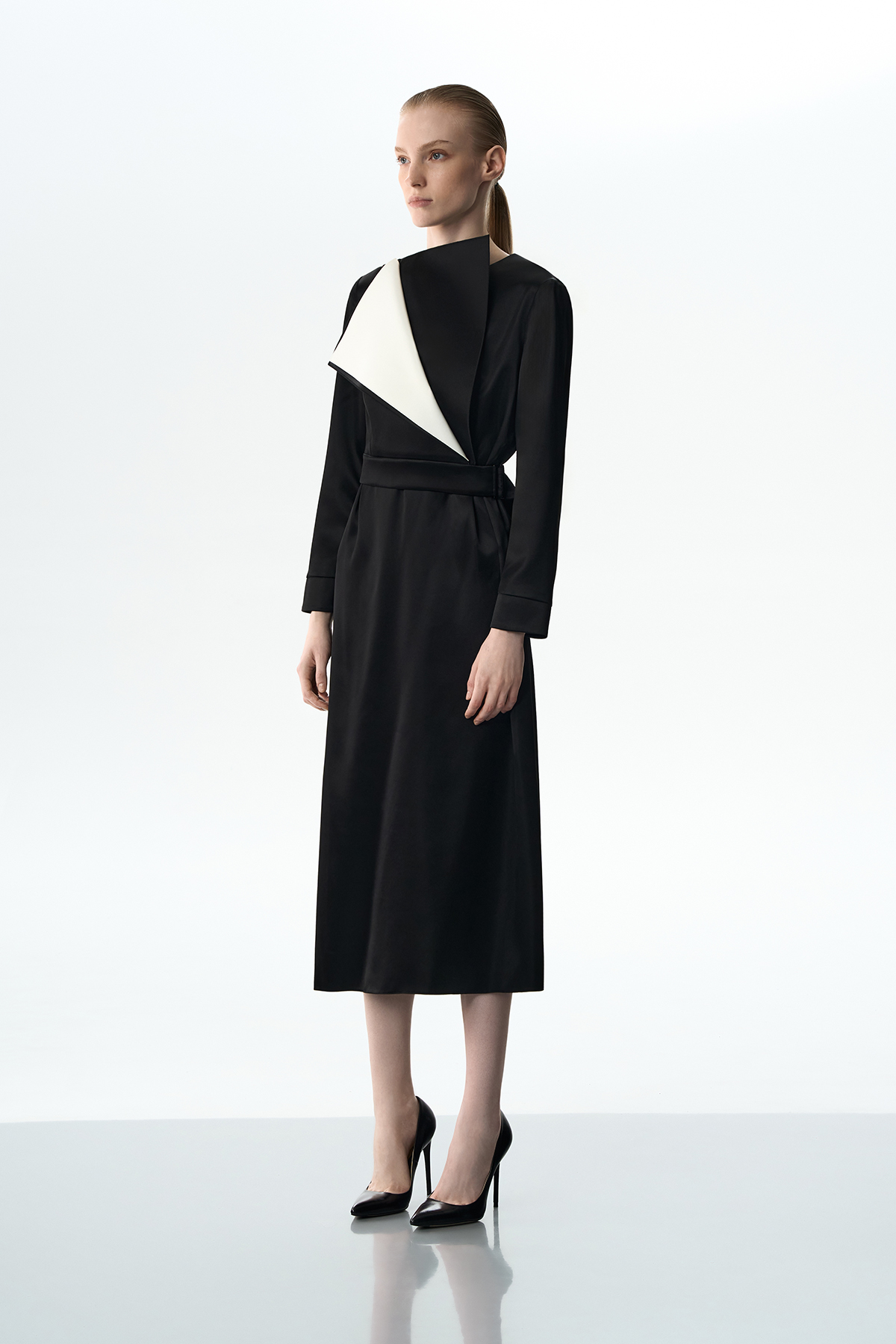 Платье со съемной деталью VASSA&Co, пол женский, цвет черный, фото №2