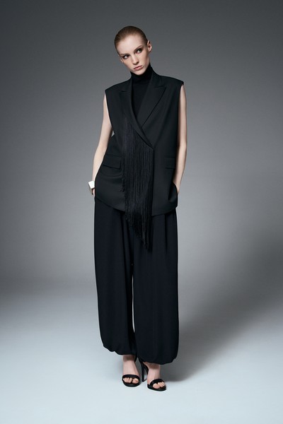 Жилет с бахромой VASSA&Co, пол женский, цвет черный, фото №3