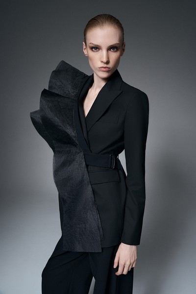 Жилет на одно плечо VASSA&Co, пол женский, цвет черный, фото №2