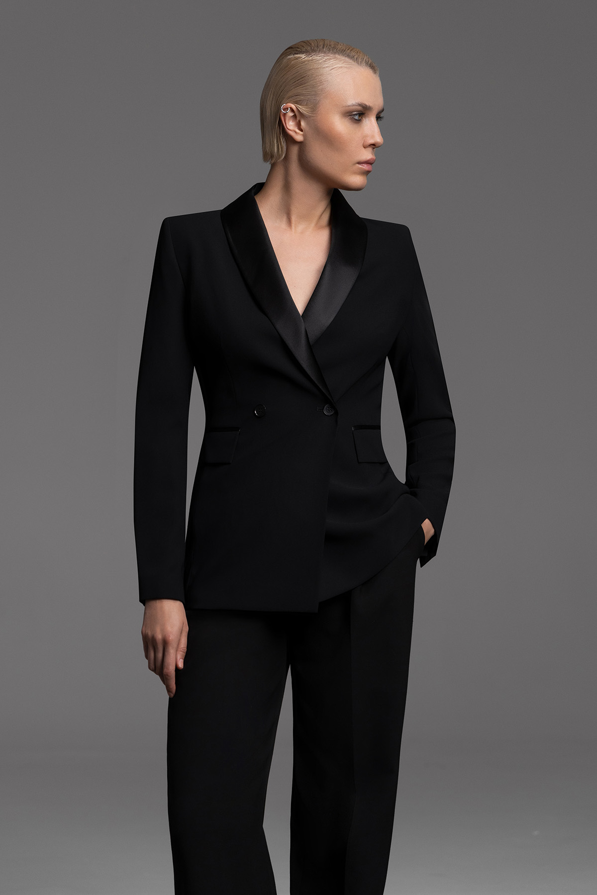 Жакет открытой спиной VASSA&Co, пол female, цвет black, фото №4