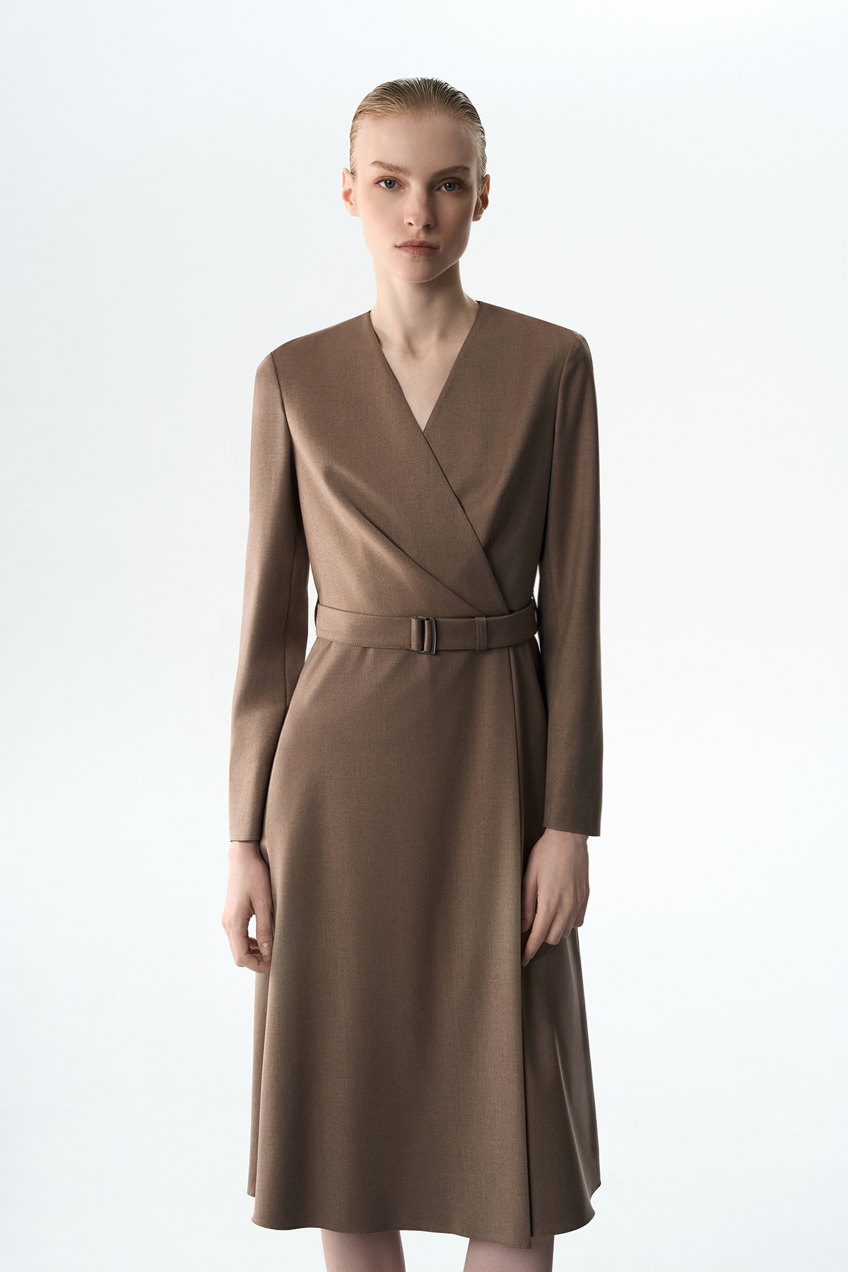 Платье коричневое VASSA&Co, пол женский, цвет коричневый, фото №2