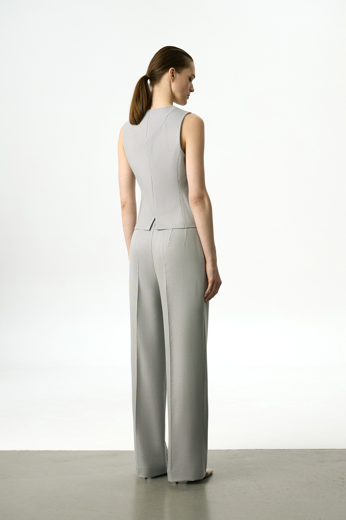 Жилет с принтом «гусиная лапка» VASSA&Co, пол female, цвет серый, фото №12