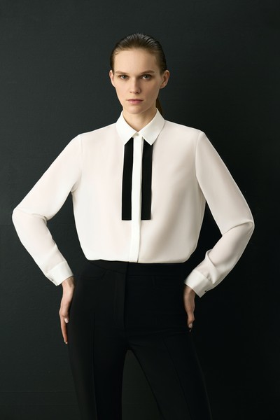 Блузка с контрастными деталями VASSA&Co, пол женский, цвет белый, фото №3