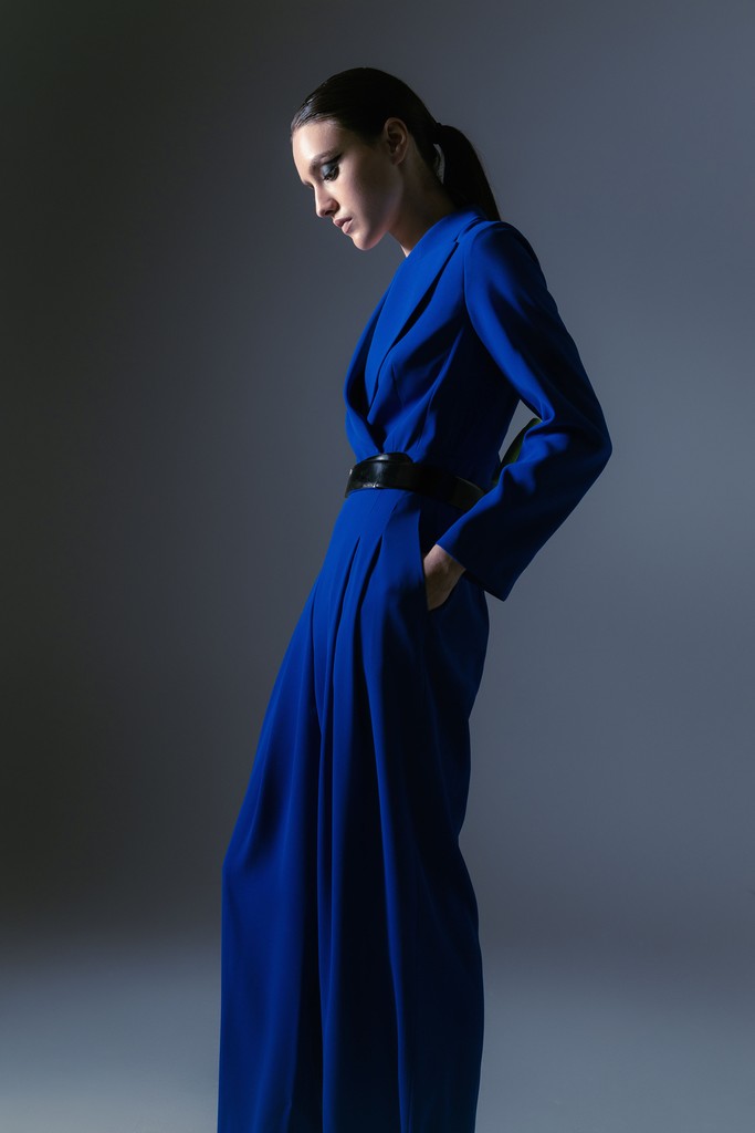 <p>EVENING COLLECTION</p>