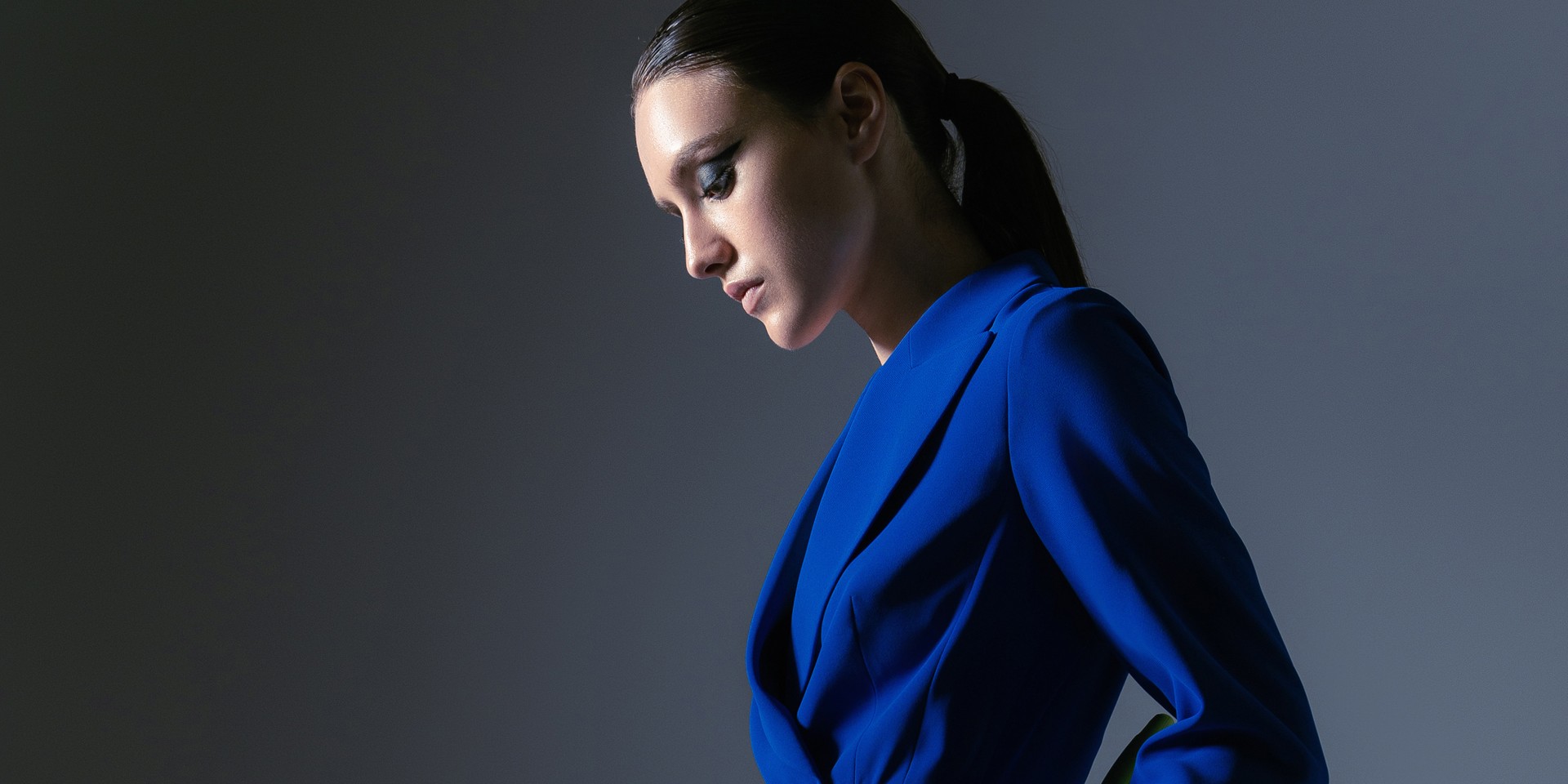 <p>EVENING COLLECTION</p>